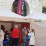 Stand informativo durante la Giornata nazionale del biologo nutrizionista del 24 - 25 maggio a Bari, in Piazza Ferrarese